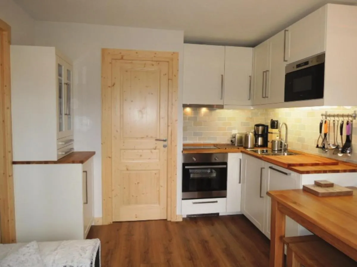 Chalet Cosy Pour 4 Pers. Avec Balcon A Chatel - Fr-1-198-159 0*,  France