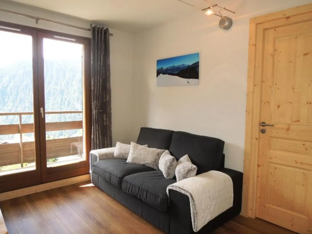 Chalet Cosy Pour 4 Pers. Avec Balcon A Chatel - Fr-1-198-159 location