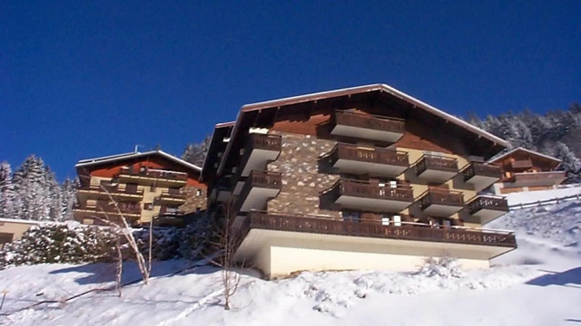 Chalet Cosy Pour 4 Pers. Avec Balcon A Chatel - Fr-1-198-159 0*,  France