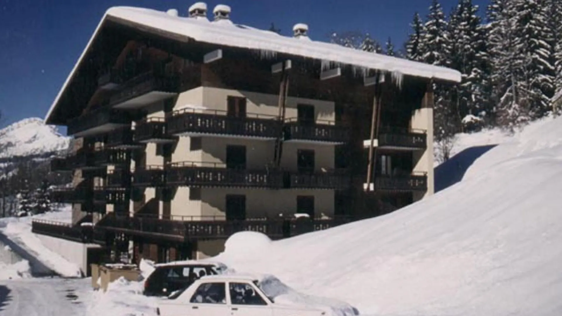 Chalet Cosy Pour 4 Pers. Avec Balcon A Chatel - Fr-1-198-159 Apartment