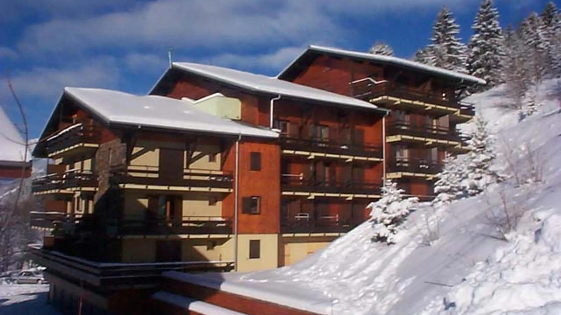 Chalet Cosy Pour 4 Pers. Avec Balcon A Chatel - Fr-1-198-159