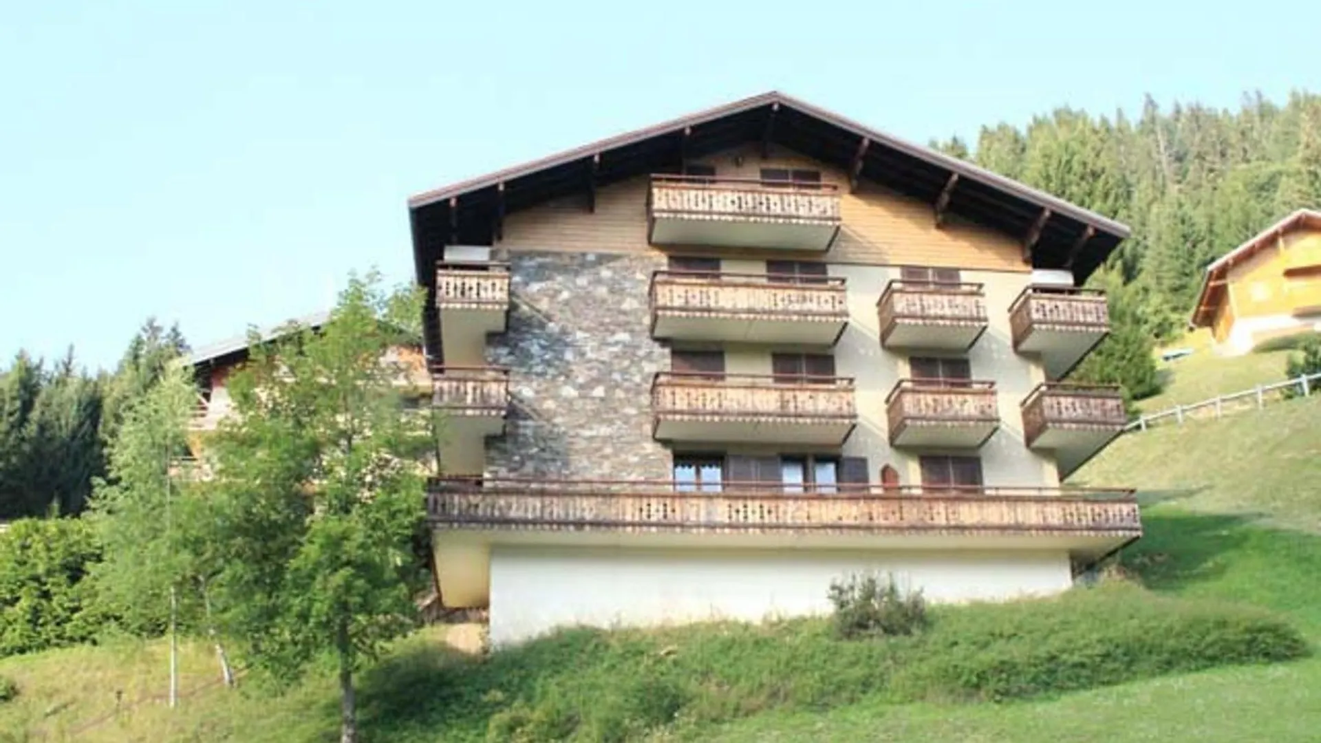 Chalet Cosy Pour 4 Pers. Avec Balcon A Chatel - Fr-1-198-159 0*,